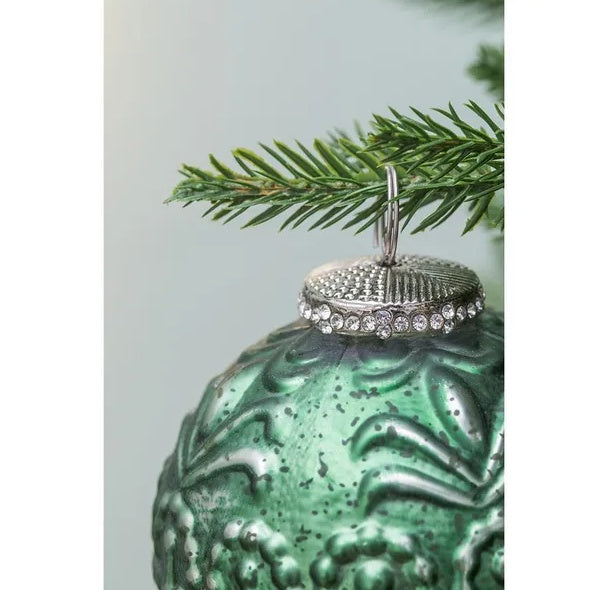 Vixen glass ornament set – aluminum detail adds subtle shine, fits farmhouse, traditional, or contemporary Christmas decorations